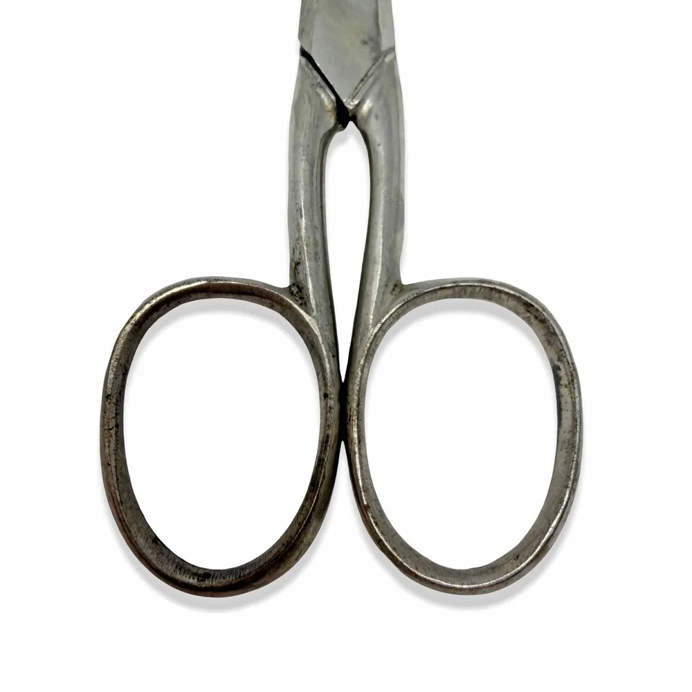 Vintage Small Steel Embroidery Sewing Scissors Pointed Thread Snips Shears